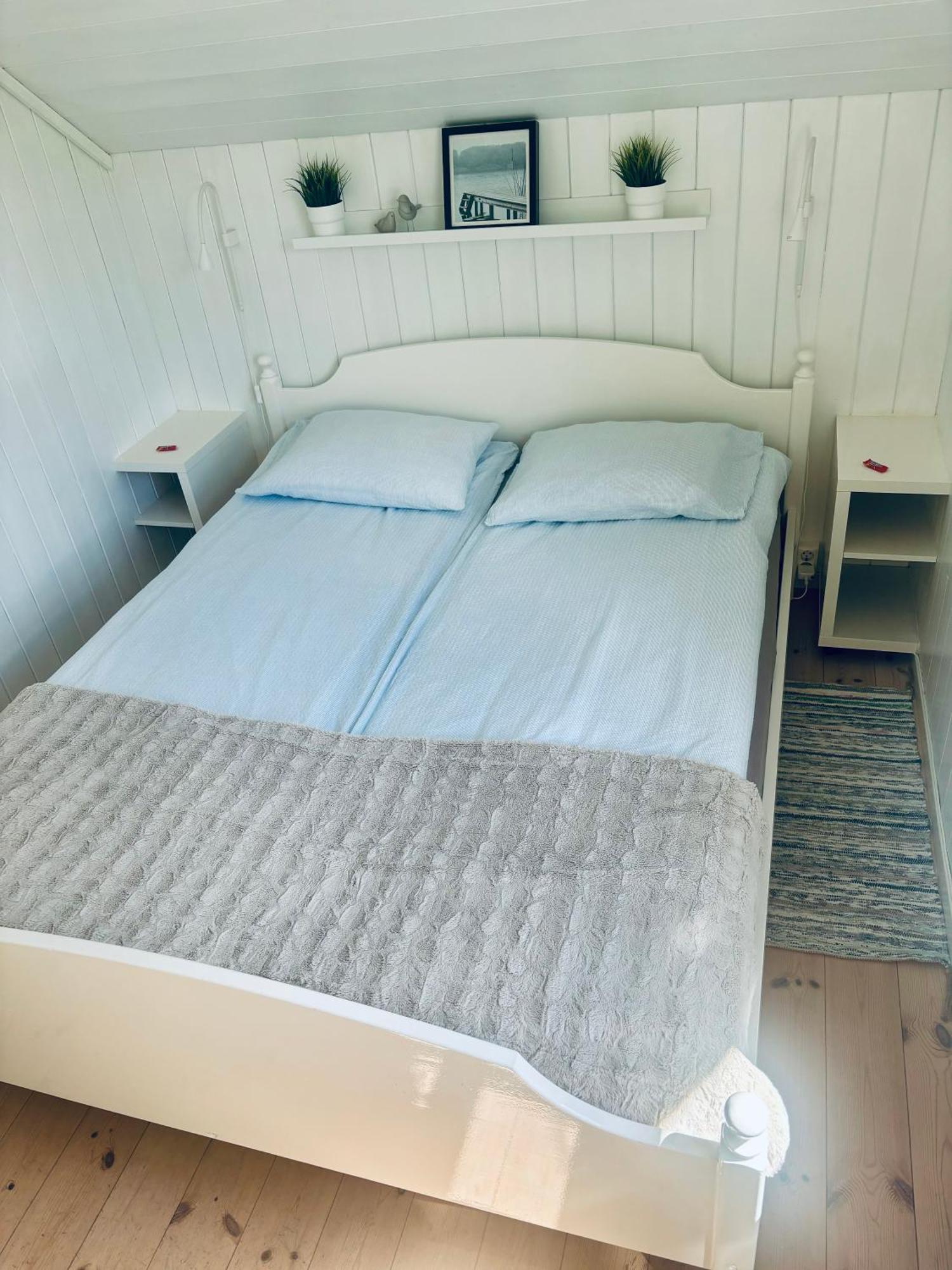 Fjord Road Apartment Hjelmeland Bagian luar foto